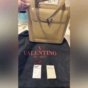 Vintage Valentino Les Sacs Authenticated with original tags with Articolo number